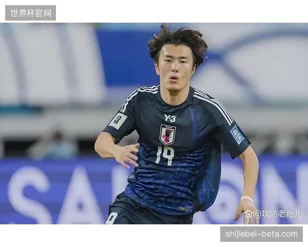 小川航基替补头球绝杀，日本队在世界杯前最后一场公开热身赛中险胜冰岛
